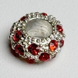 Red Pave‎ Crystal Silver Tone Round Charm Bead for Moments Bracelets